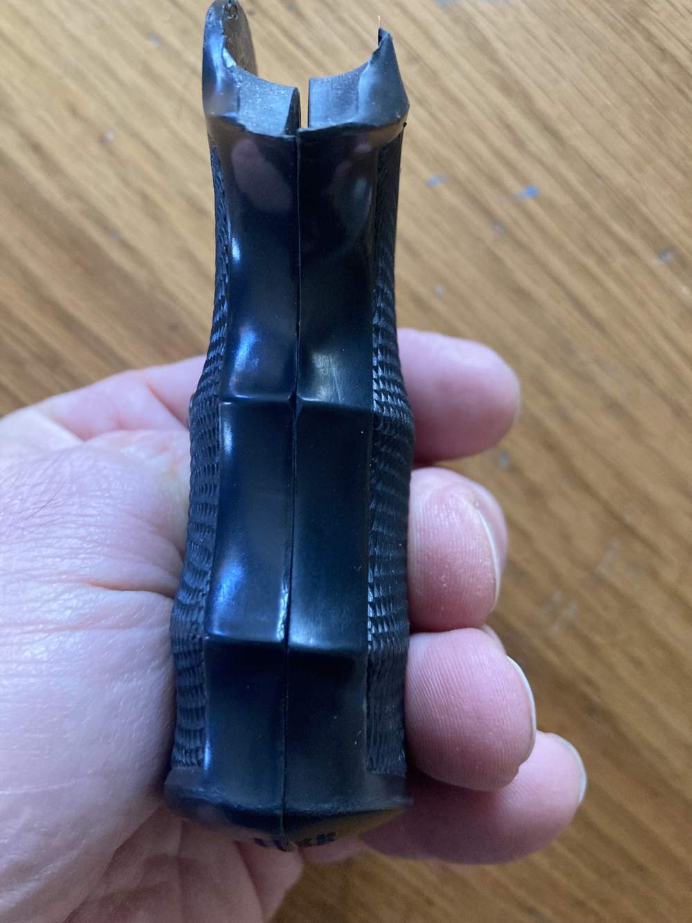 Pachmayr S&W K Frame Square Butt Rubber Gripper Grips-img-3