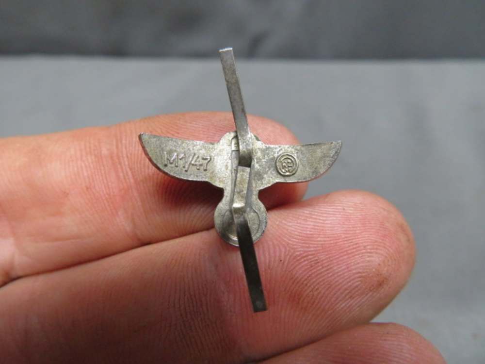 WWII GERMAN SA DAGGER HANDLE EAGLE INSIGNIA-RZM M1/47-img-1