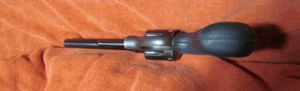 Smith and Wesson Model 28 Highway Patrolman 6", 357 Mag-img-21