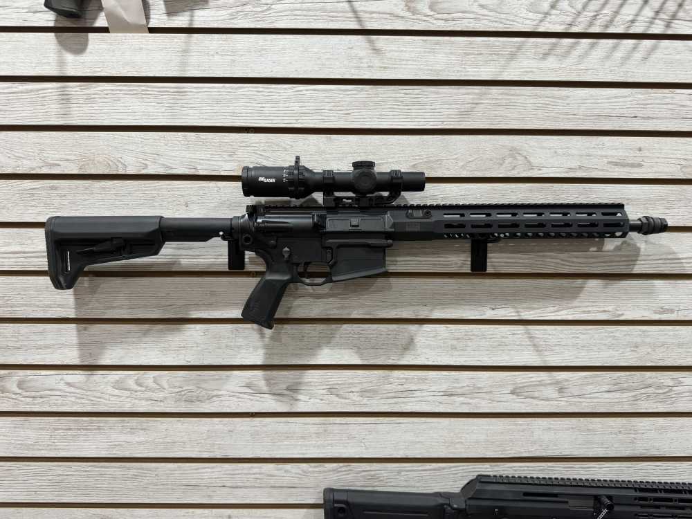 Sig 716i Tread in Very Good condition with scope!-img-0