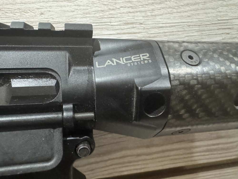 KE Arms KP-15 WWSD rifle in 5.56 in Very Good condition!-img-1