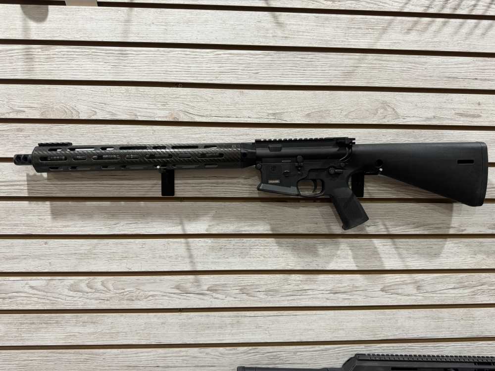 KE Arms KP-15 WWSD rifle in 5.56 in Very Good condition!-img-4