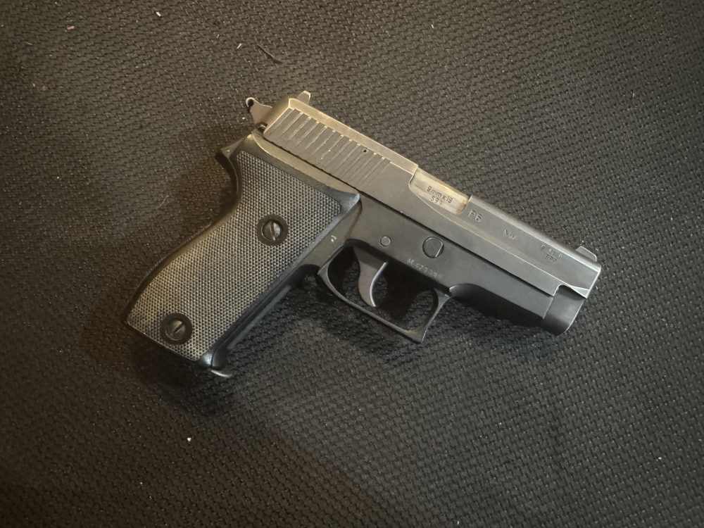West German Sig Sauer P6 in Good condition!-img-0