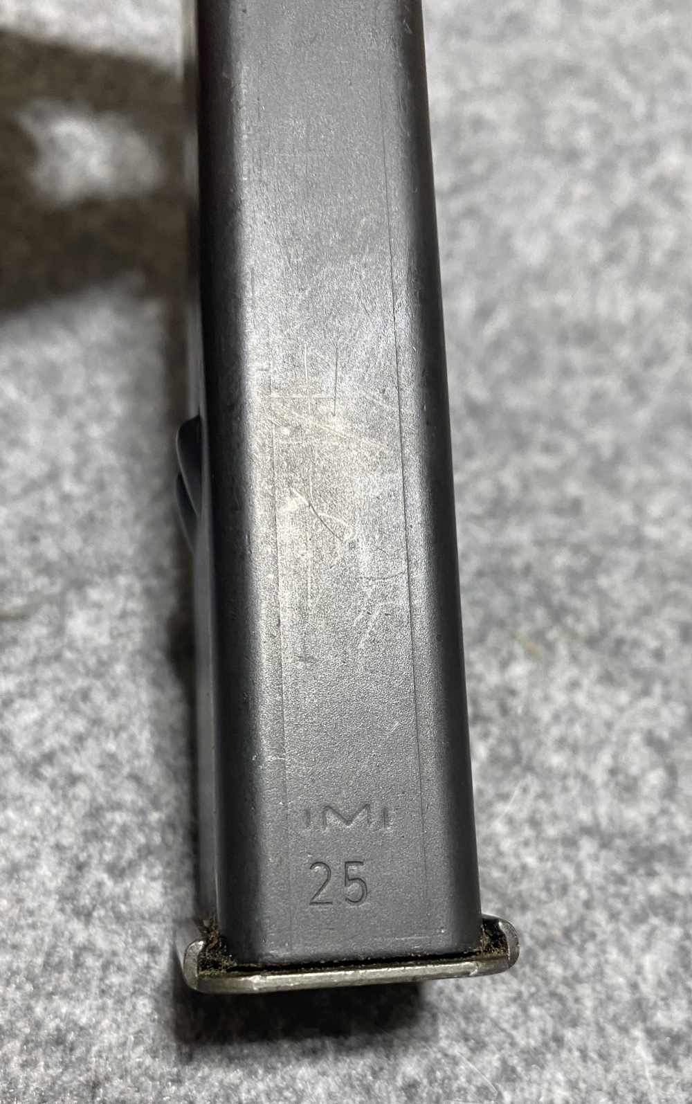 UZI IMI 25 Round Magazine Beautiful Condition Star Marked-img-4