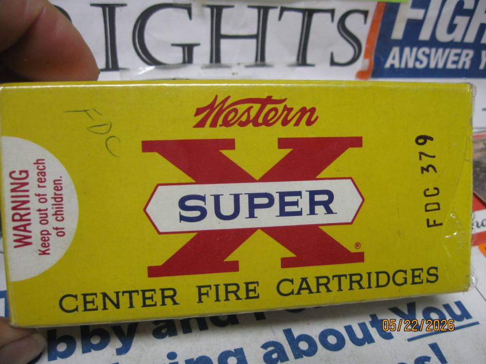 Full 1960's Classic Yellow Box 22-250 Ammo Minty Western Ammo-img-1