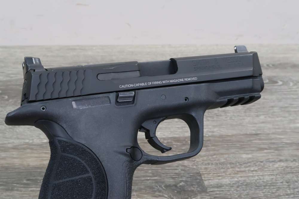 Smith & Wesson M&P 40 Pro Series C.O.R.E. .40 S&W w/Case 2013-img-3