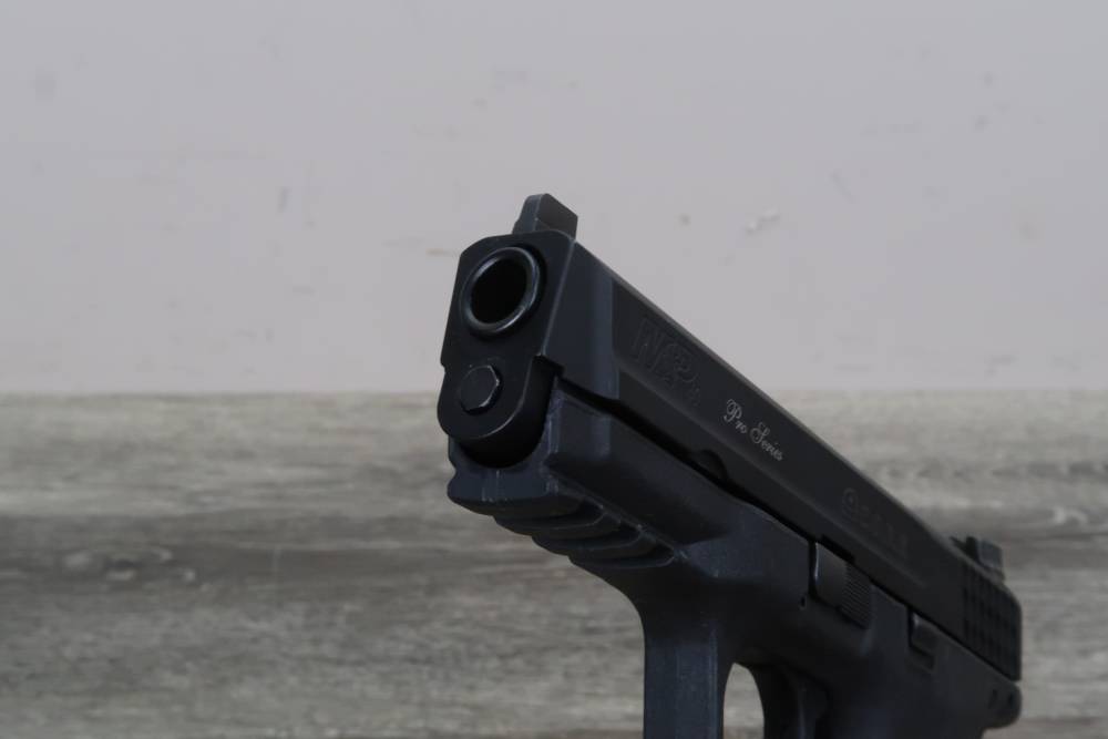 Smith & Wesson M&P 40 Pro Series C.O.R.E. .40 S&W w/Case 2013-img-8