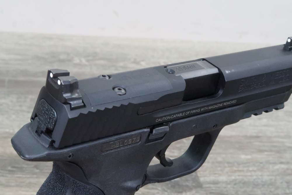 Smith & Wesson M&P 40 Pro Series C.O.R.E. .40 S&W w/Case 2013-img-12