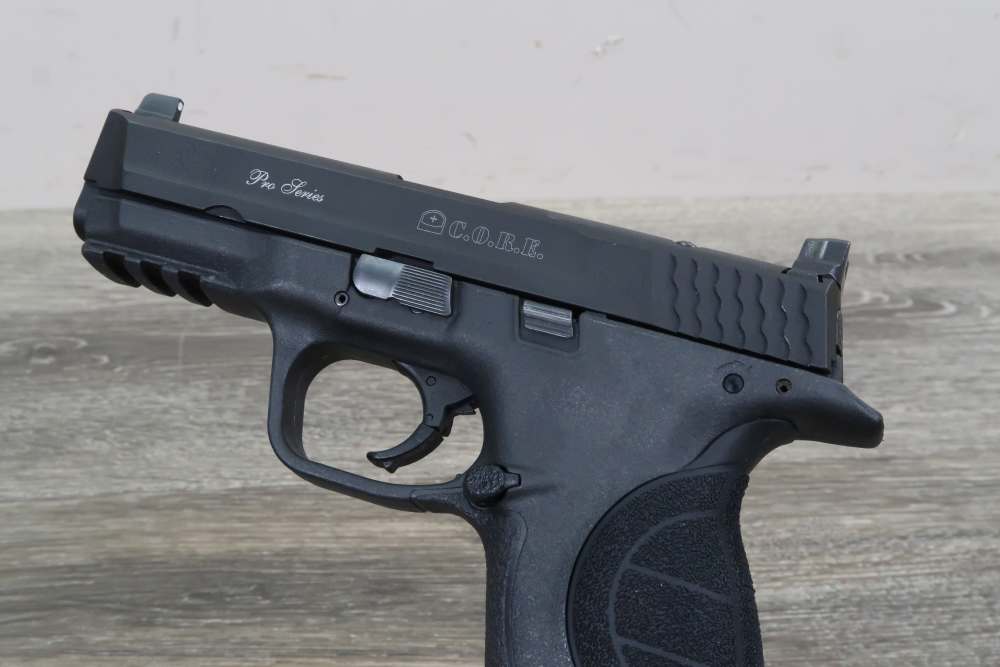 Smith & Wesson M&P 40 Pro Series C.O.R.E. .40 S&W w/Case 2013-img-4