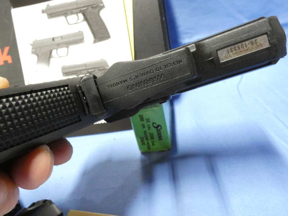 H&K HECKLER & KOCH USP40C COMPACT LAW ENFORCEMENT MOD .40S&W 3.5" 6-MAGS-img-16