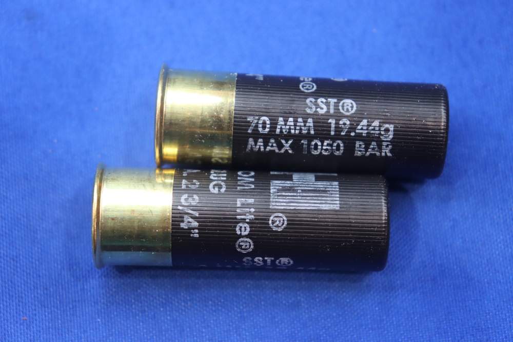 Hornady Custom Lite 12GA SLUG Shotshell 100RD Ammo Case 300GR SST 86230 NEW-img-8