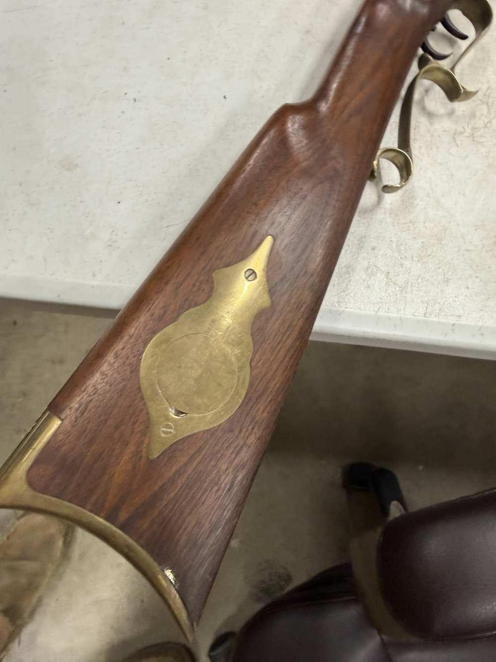 Thompson center hawken 50cal 28” muzzleloader -img-4