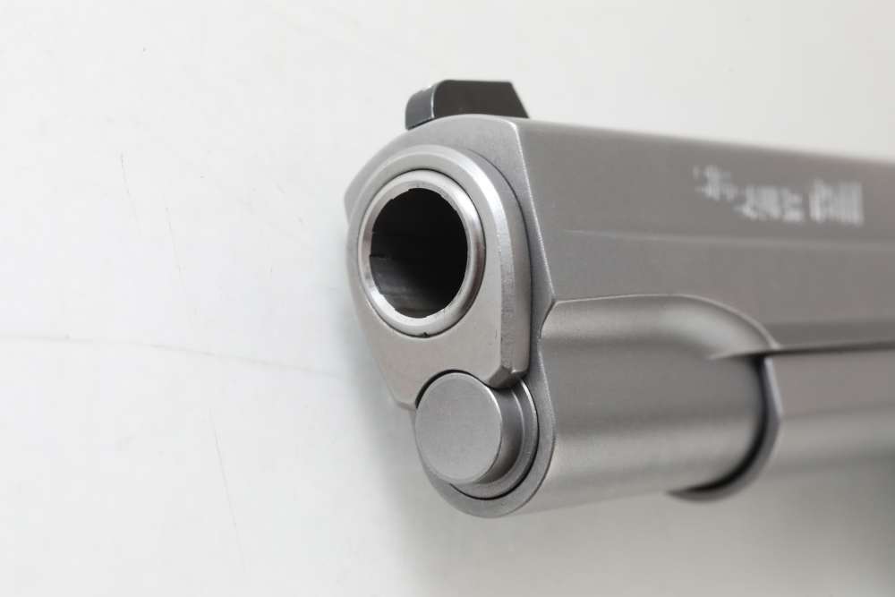 Sigsauer 1911 45 acp s/s NICE! match grade! NO Reserve!-img-3
