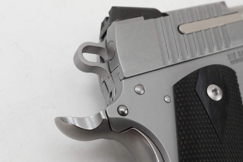 Sigsauer 1911 45 acp s/s NICE! match grade! NO Reserve!-img-28