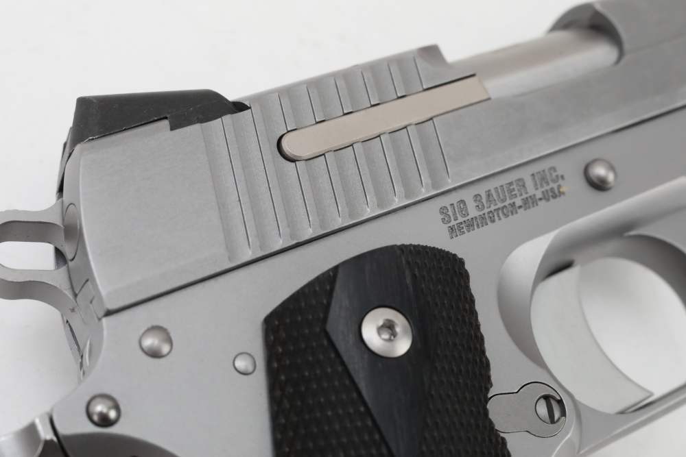 Sigsauer 1911 45 acp s/s NICE! match grade! NO Reserve!-img-29