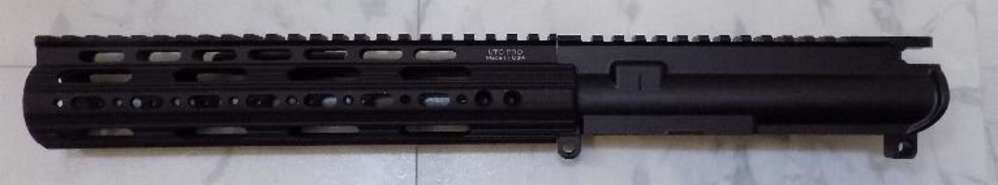 UTG PRO AR 9" Mid-Length Super Slim Free Float Handguard MTU004SS-img-4