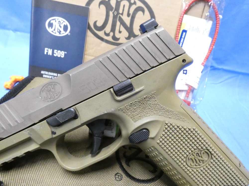 F.N. FN MODEL 509 9MM 4" FDE *6-17 ROUND MAGS* 66-100489 *NO RESERVE*-img-3