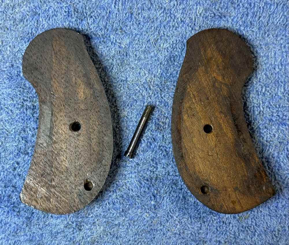 Rare original walnut grips for Colt Model 1878-img-1