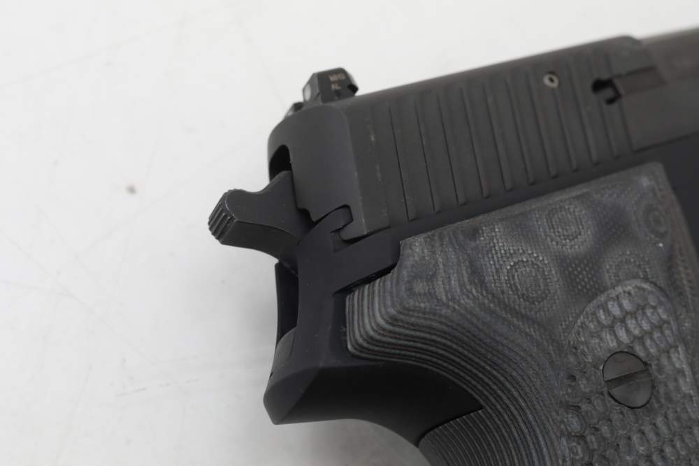 Sig Sauer P226 9mm! Tritium Sights! Wood grips! NO Reserve!-img-26