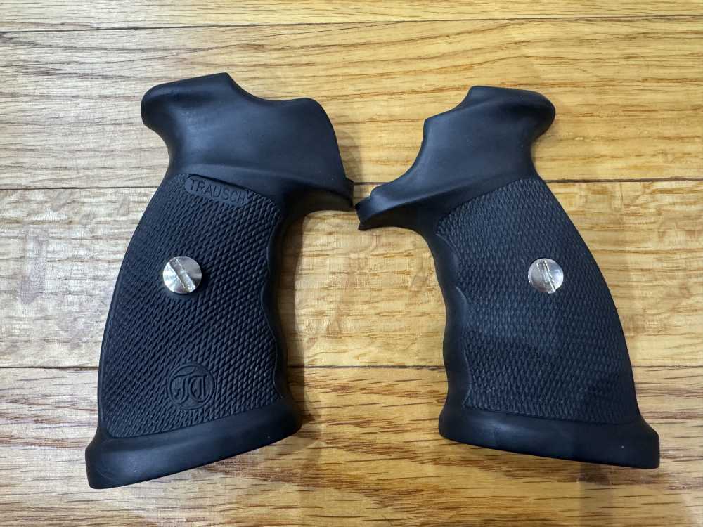Manurhin MR 73 Trausch Stocks/Grips -img-2