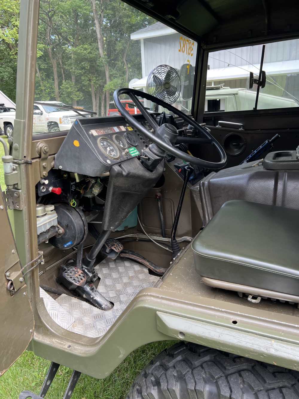 ?? FOR SALE: 1982 Steyr Pinzgauer 712M 6x6 – Street Legal, Fully Refurbishe-img-9
