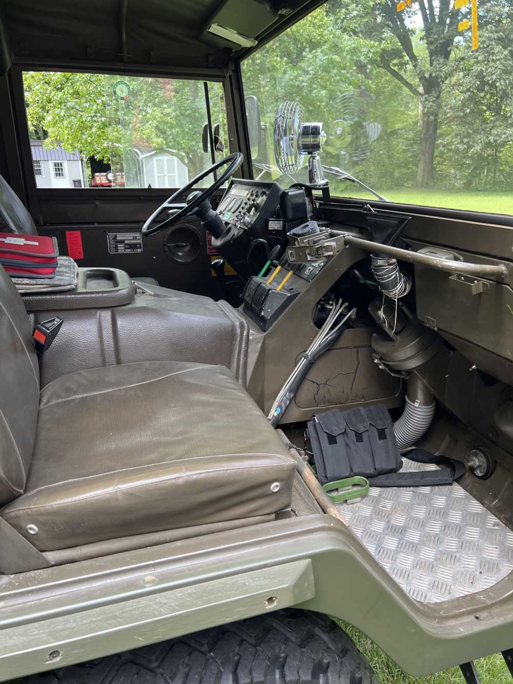 ?? FOR SALE: 1982 Steyr Pinzgauer 712M 6x6 – Street Legal, Fully Refurbishe-img-12