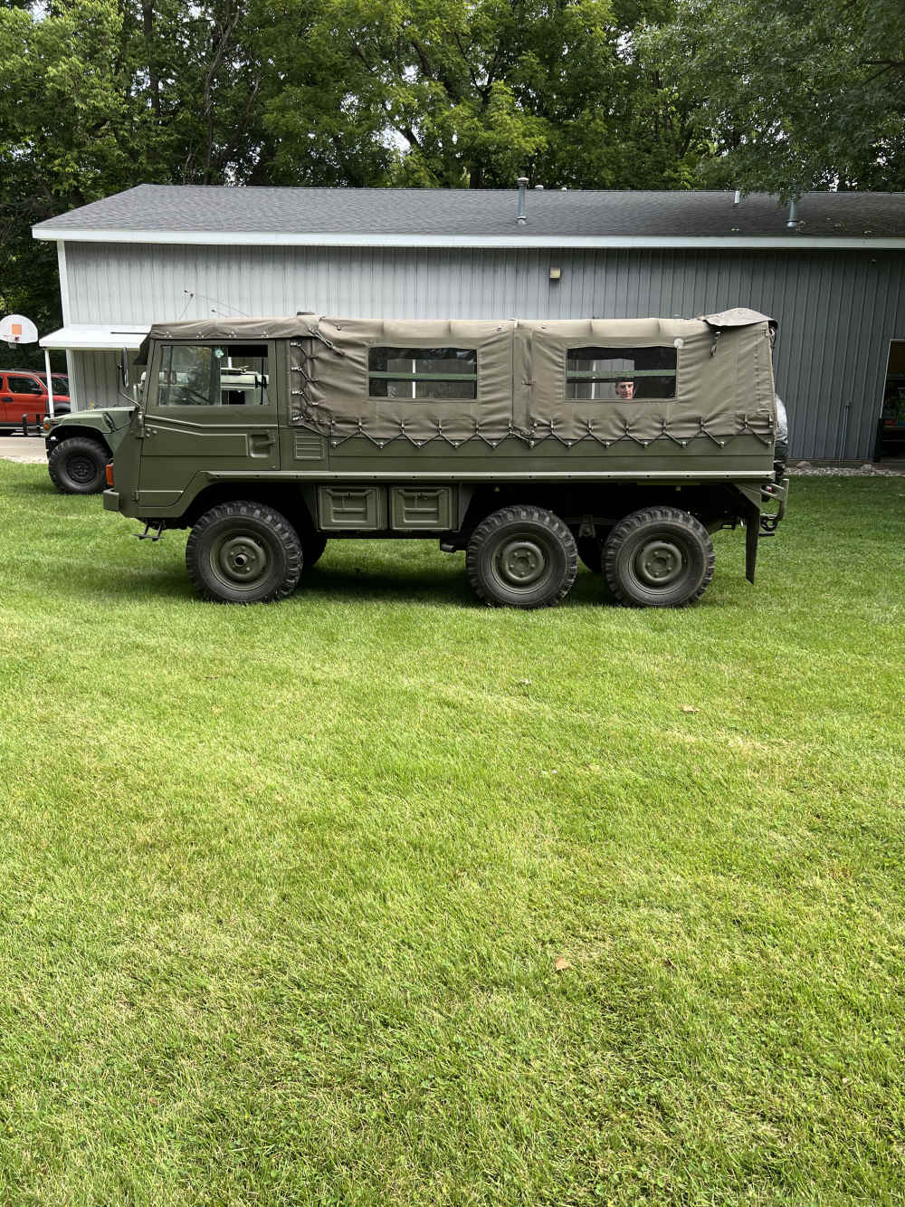 ?? FOR SALE: 1982 Steyr Pinzgauer 712M 6x6 – Street Legal, Fully Refurbishe-img-2