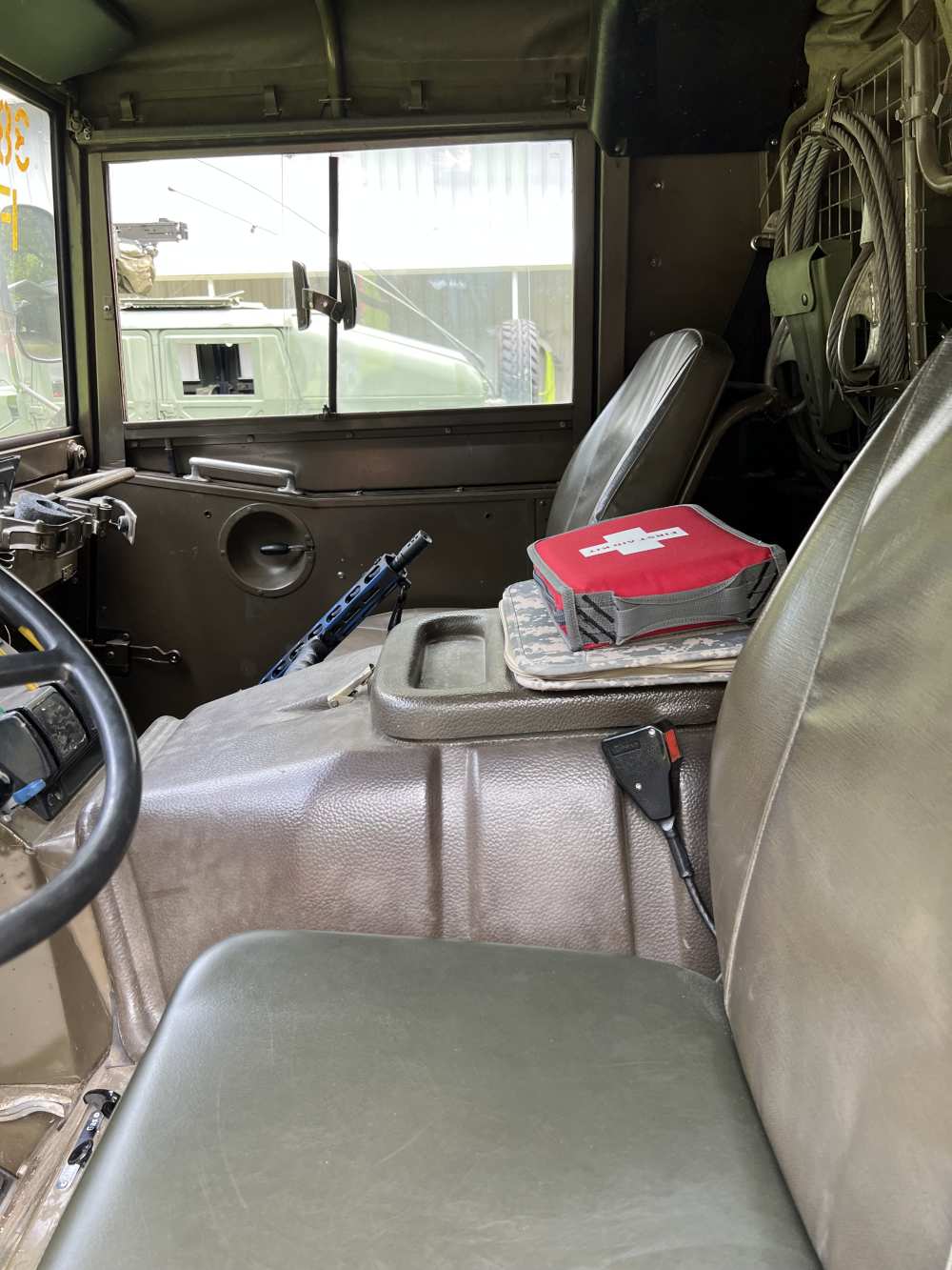 ?? FOR SALE: 1982 Steyr Pinzgauer 712M 6x6 – Street Legal, Fully Refurbishe-img-11