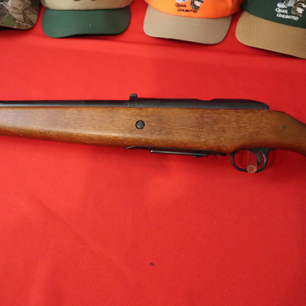 Mossberg 385 KB 20ga shotgun NEEDS a bolt or for a parts gun-img-6