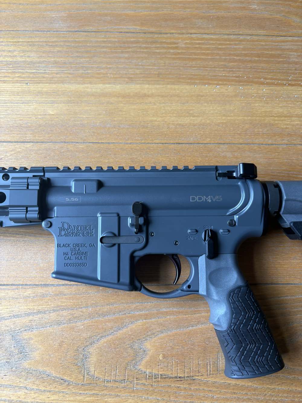 Daniel Defense DDM4 V5-img-2