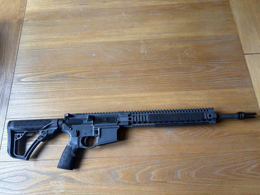 Daniel Defense DDM4 V5-img-5