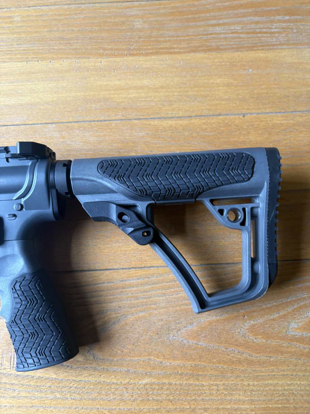 Daniel Defense DDM4 V5-img-1