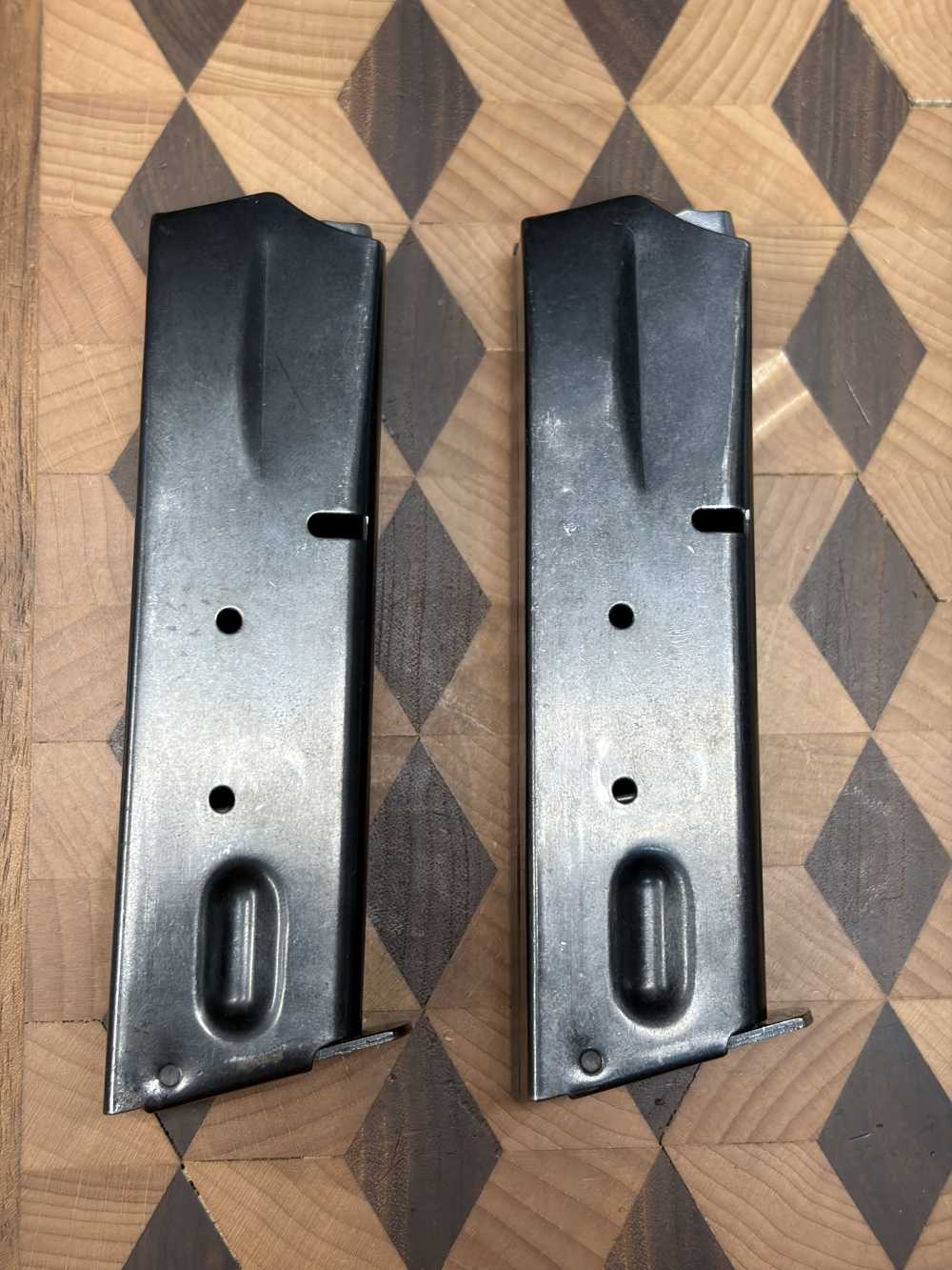1ea vintage S&W model 59 magazines “Lazy &” 15rd 9mm (2 available)-img-0