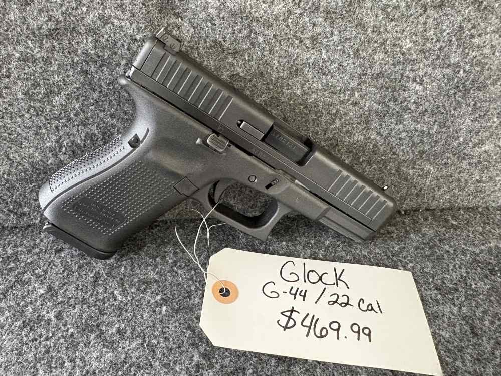 Glock G-44 22Cal-img-1