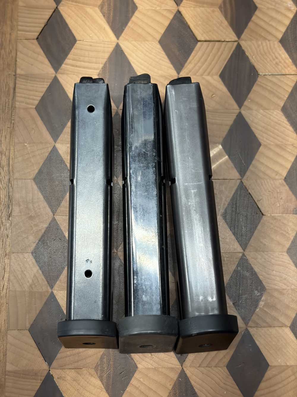 3-pack! Beretta 96 .40 s&w magazines 11rd & 12rd Italy & USA-img-2