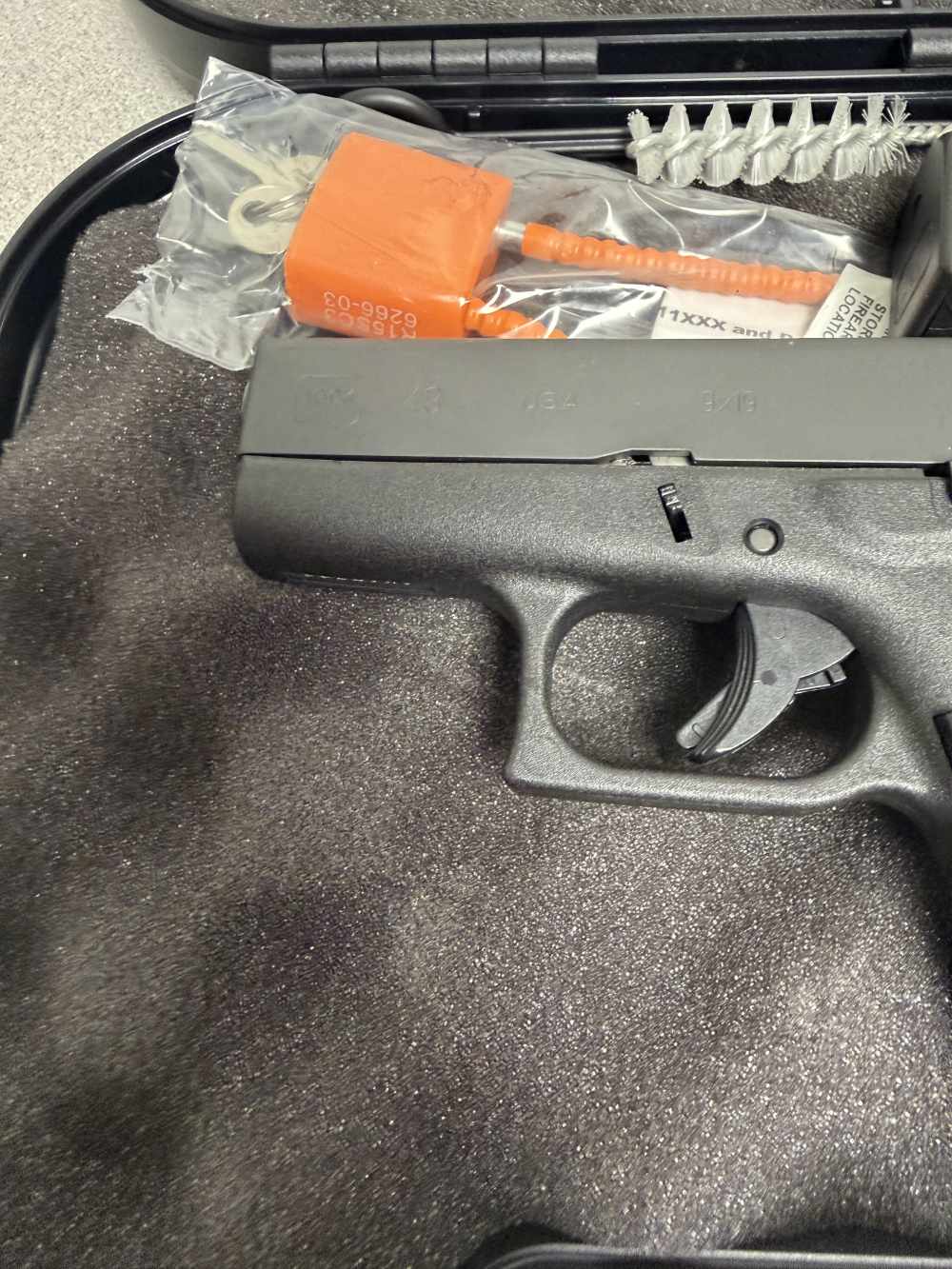 Glock 43, 9mm, 3.39", Black Finish, 6 Rd, Made in USA-img-2