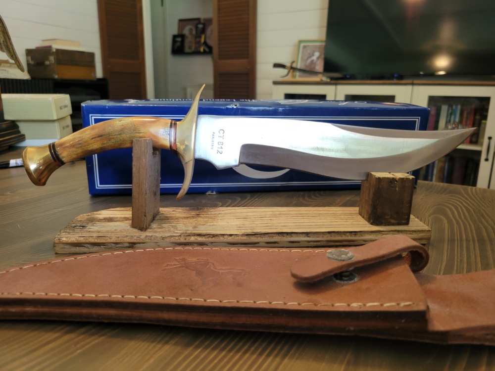 Colt Stag Handle Model CT812 with Original Box-img-3