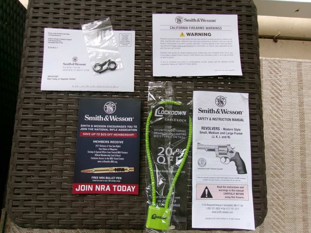S&W Smith & Wesson 686 Plus .357 Mag 3" 7 Shot SS Revolver 99% $1START-img-22