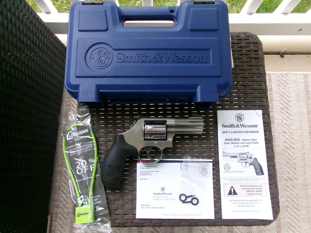 S&W Smith & Wesson 686 Plus .357 Mag 3" 7 Shot SS Revolver 99% $1START-img-26