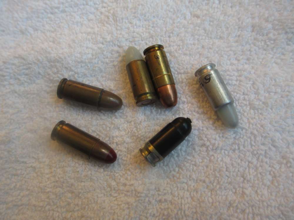9mm LUGER - COLLECTOR'S LOT of 6 - ALL FROM DIFFERENT COUNTRIES -img-0