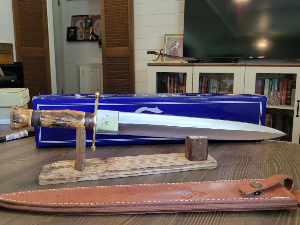 Colt Model CT822 Stag Handle Spear Point Bowie Knife w/ORG Box!-img-3