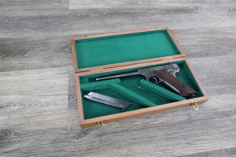 High Standard Model A Semi Auto Pistol .22 LR 6-3/4" 1940-img-0