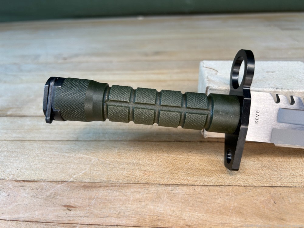 Smith & Wesson Special OPS USGI Bowie Fighting Knife SW3G W/ Sheath S&W -img-4