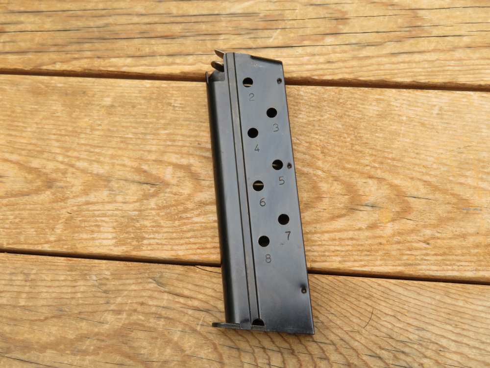 Springfield Armory 1911a1 1911 40 S&W linkless factory pistol magazine NM -img-0