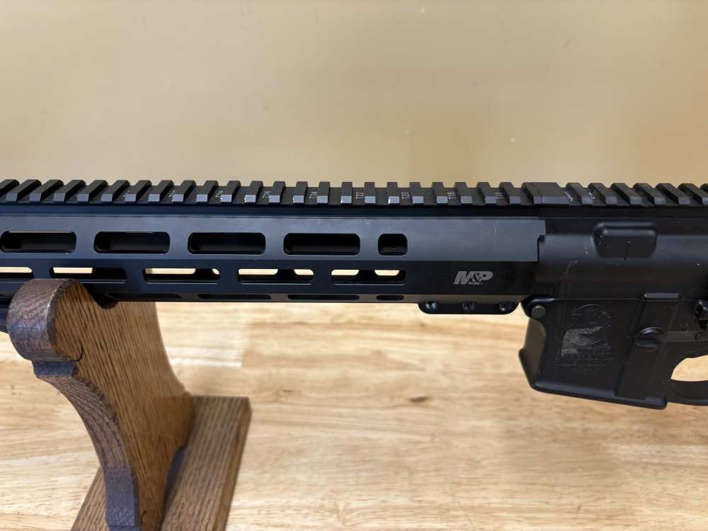 Smith & Wesson M&P Sport II w/ M-LOK 55.56 USED-img-7