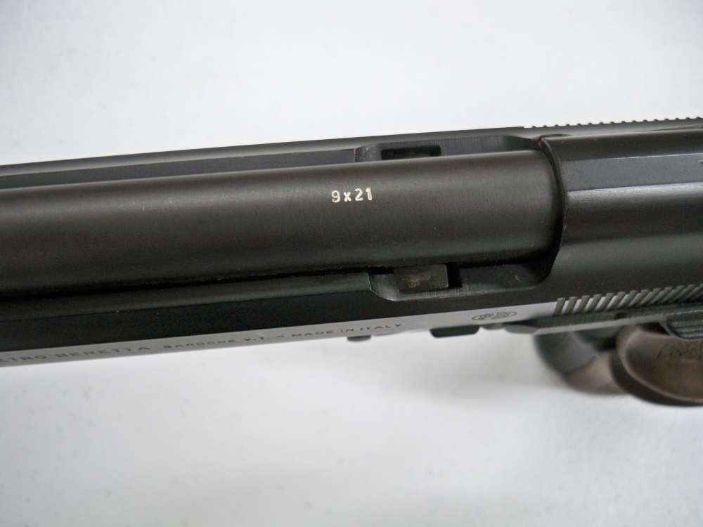 Beretta 98FS Target 9x21 IMI W/ 3 magazines   VERY RARE Pistol-img-14