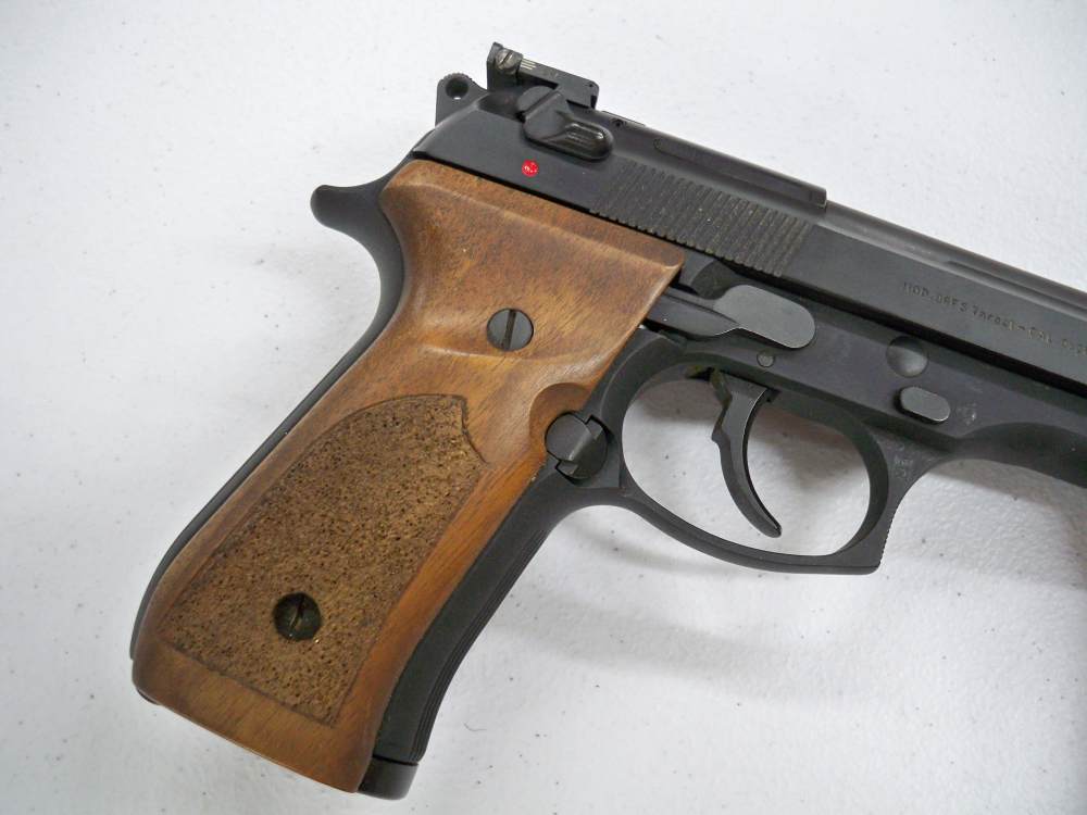 Beretta 98FS Target 9x21 IMI W/ 3 magazines   VERY RARE Pistol-img-10