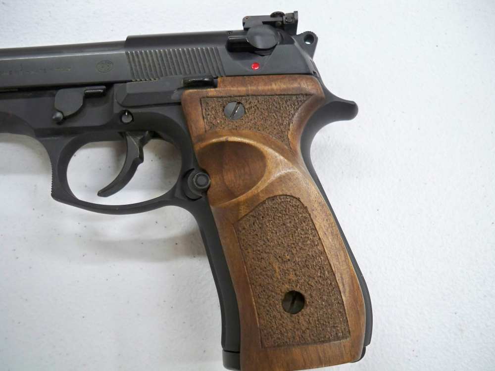 Beretta 98FS Target 9x21 IMI W/ 3 magazines   VERY RARE Pistol-img-7