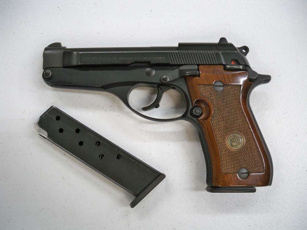 Beretta Model 86 .380 Auto/9 Short Tip Up Barrel  Rare Pistol-img-0
