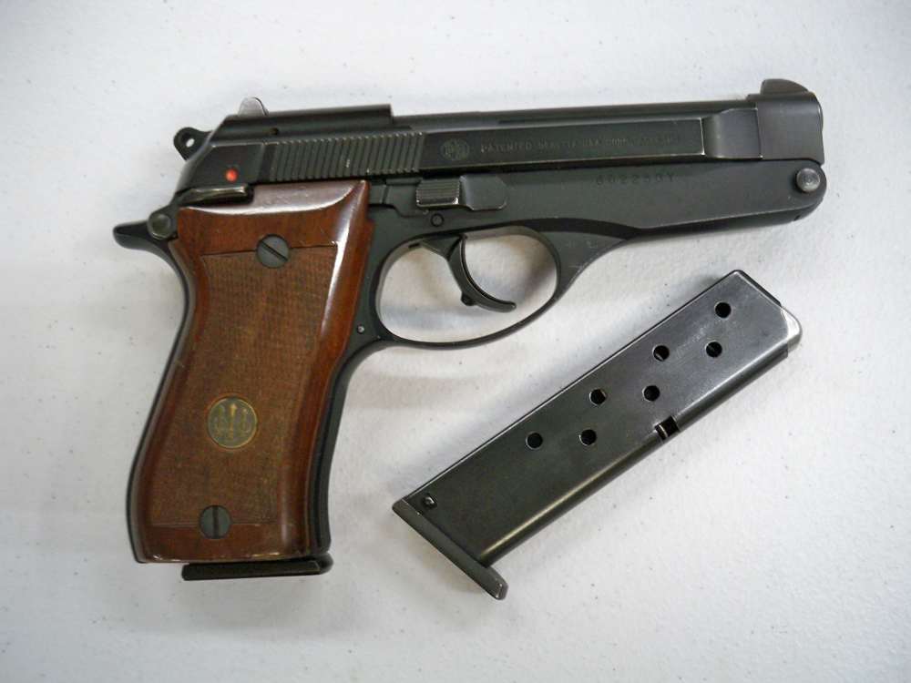 Beretta Model 86 .380 Auto/9 Short Tip Up Barrel  Rare Pistol-img-1